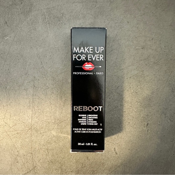 [MAKEUP] Make Up For Ever Foundation | Full Size | Discontinued Shade | BNIB - Picture 2 of 6